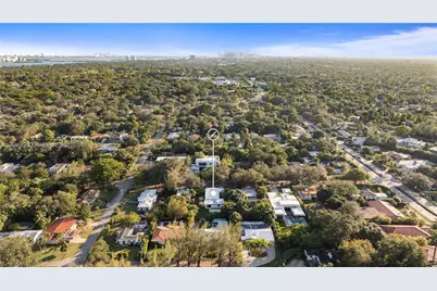 665 NE 117th St, Biscayne Park, FL 33161 - Photo 31