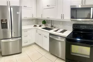 4255 N University Dr, Sunrise, FL 33351 - Photo 7