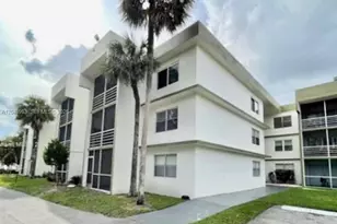 4255 N University Dr, Sunrise, FL 33351 - Photo 25