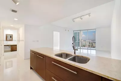 465 Brickell Ave #3506, Miami, FL 33131 - Photo 1
