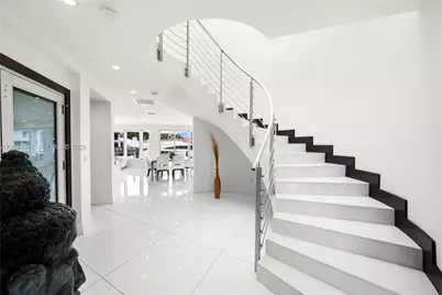 3344 NE 167th St, North Miami Beach, FL 33160 - Photo 13