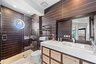 3344 NE 167th St, North Miami Beach, FL 33160 - Photo 99