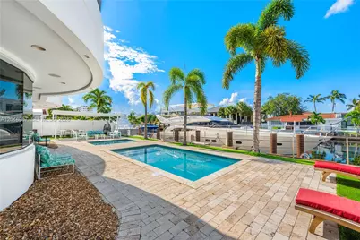 3344 NE 167th St, North Miami Beach, FL 33160 - Photo 25