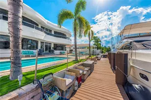 3344 NE 167th St, North Miami Beach, FL 33160 - Photo 39