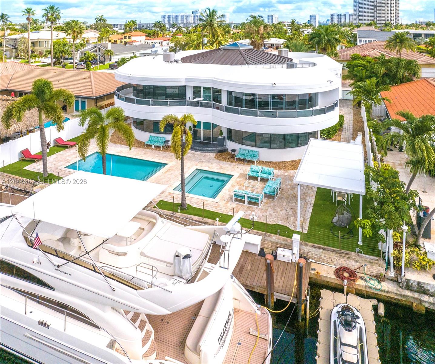 3344 NE 167th St - 3344 NE 167th St, North Miami Beach, FL 33160 Luxury Property | Jose Angel Pina