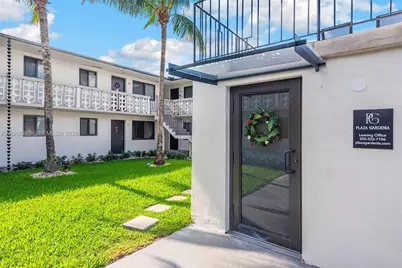 1345 W 28th St #4, Hialeah, FL 33010 - Photo 13