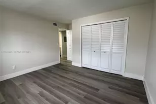 1345 W 28th St, Hialeah, FL 33010 - Photo 9
