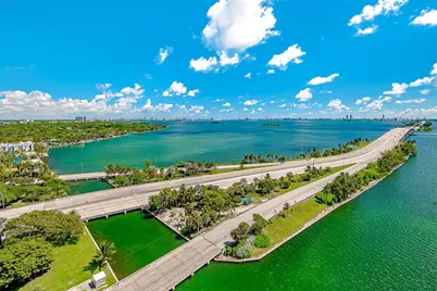 600 NE 36th St #2018, Miami, FL 33137 - Photo 41