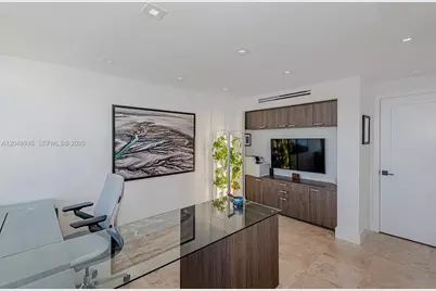 600 NE 36th St #2018, Miami, FL 33137 - Photo 63