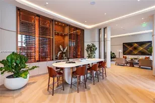 77 SE 5th St, Miami, FL 33131 - Photo 37