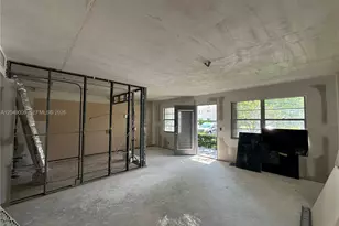 101 SW 132nd Way, Pembroke Pines, FL 33027 - Photo 5