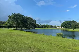 101 SW 132nd Way, Pembroke Pines, FL 33027 - Photo 21