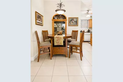 5800 W 18th Ln, Hialeah, FL 33012 - Photo 7