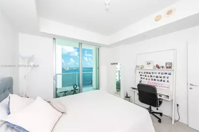 300 S Biscayne Blvd #T-2814, Miami, FL 33131 - Photo 17
