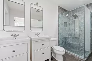 446 NE 64th St, Miami, FL 33138 - Photo 17