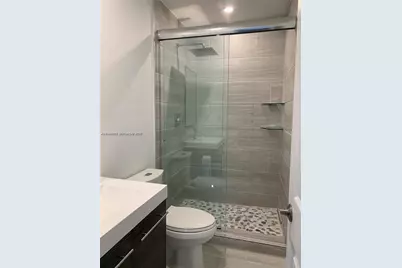 28 SE 7th St, Dania Beach, FL 33004 - Photo 5