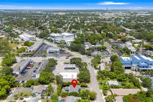 28 SE 7th St, Dania Beach, FL 33004 - Photo 11