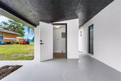 3802 N Avenue N, Fort Pierce, FL 34947 - Photo 17