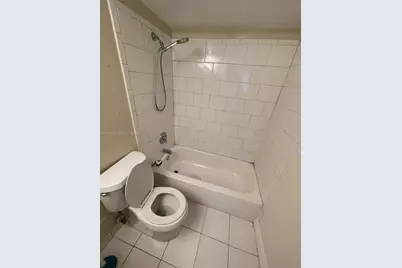 10773 Cleary Blvd #103, Plantation, FL 33324 - Photo 9