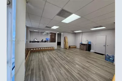 9613 NW 33rd St, Doral, FL 33172 - Photo 5