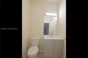 1308 N Santa Catalina Cir, North Lauderdale, FL 33068 - Photo 9