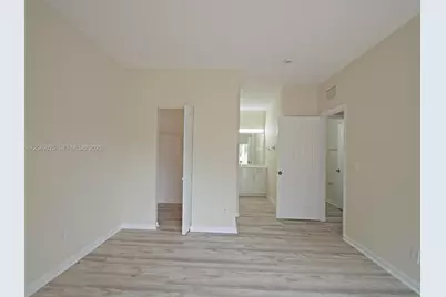 1308 N Santa Catalina Cir, North Lauderdale, FL 33068 - Photo 17