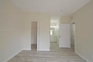 1308 N Santa Catalina Cir, North Lauderdale, FL 33068 - Photo 17