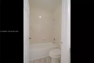 1308 N Santa Catalina Cir, North Lauderdale, FL 33068 - Photo 19