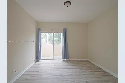 1308 N Santa Catalina Cir, North Lauderdale, FL 33068 - Photo 15