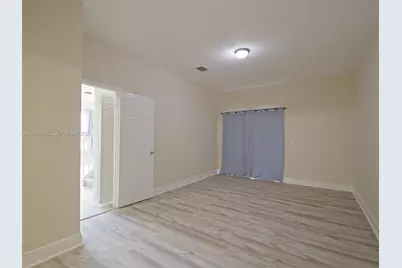 1308 N Santa Catalina Cir, North Lauderdale, FL 33068 - Photo 7