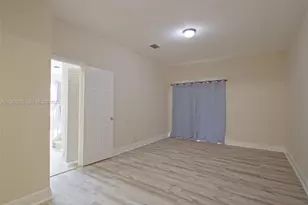 1308 N Santa Catalina Cir, North Lauderdale, FL 33068 - Photo 7