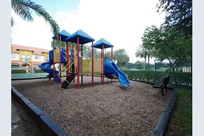1308 N Santa Catalina Cir, North Lauderdale, FL 33068 - Photo 23