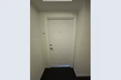 219 NW 12th Ave #911, Miami, FL 33128 - Photo 3