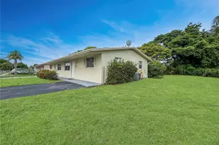 1725 NW 54th Terrace, Lauderhill, FL 33313 - Photo 5