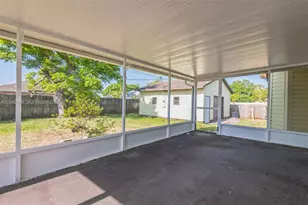 1866 NW Delki St, Palm Bay, FL 32907 - Photo 17