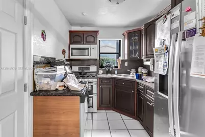 20630 NW 37th Ct, Miami Gardens, FL 33055 - Photo 7