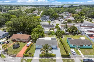 20630 NW 37th Ct, Miami Gardens, FL 33055 - Photo 25