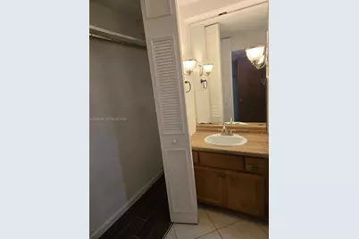3690 Inverrary Dr #2Q, Lauderhill, FL 33319 - Photo 21