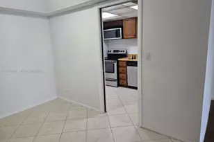 3690 Inverrary Dr, Lauderhill, FL 33319 - Photo 7