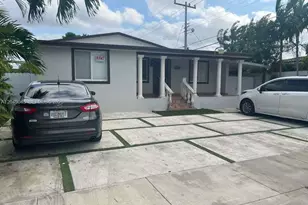 4365 W 1st Ave, Hialeah, FL 33012 - Photo 13