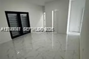 1717 NW 70th St, Miami, FL 33147 - Photo 5