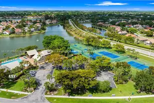 18498 E Covington Trace, Boca Raton, FL 33498 - Photo 57