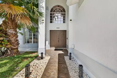 18498 E Covington Trce #18498, Boca Raton, FL 33498 - Photo 5
