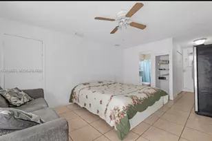 329 W 18th St, Hialeah, FL 33010 - Photo 7