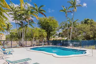 15389 S Dixie Hwy 25 Hwy, Palmetto Bay, FL 33157 - Photo 11