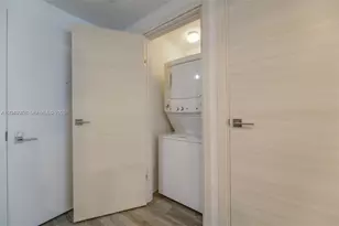 801 S Miami Ave, Miami, FL 33130 - Photo 13