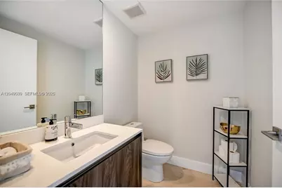 3131 NE 7th Ave #1806, Miami, FL 33137 - Photo 7