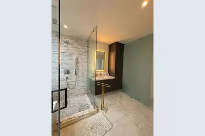 851 NE 1st Ave #2301, Miami, FL 33132 - Photo 15