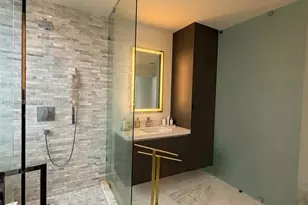 851 NE 1st Ave, Miami, FL 33132 - Photo 15