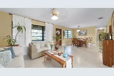 540 NW 14th St, Homestead, FL 33030 - Photo 5